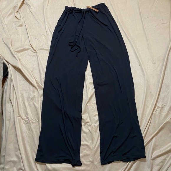 SKIMS 2 Piece Sleep Cami Tank/Lounge Pants Bundle Set Small NWT - Picture 7 of 12